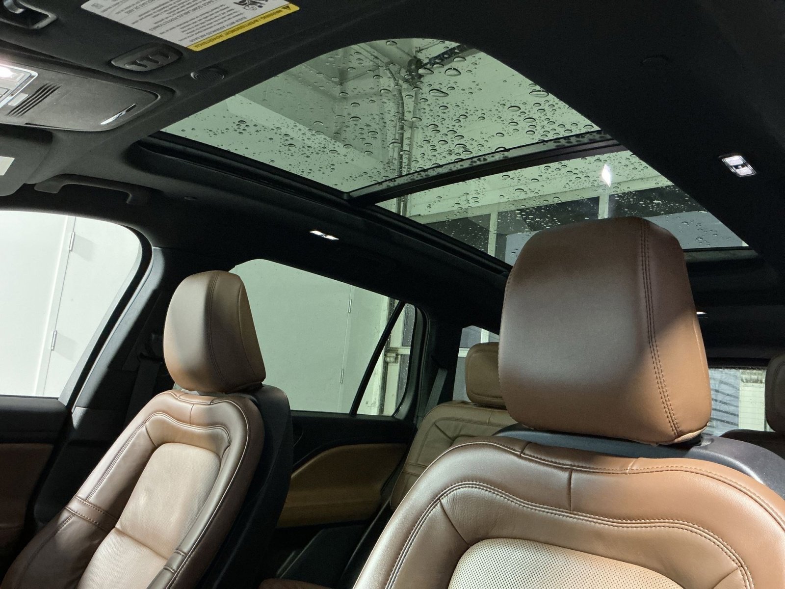 Used 2023 Lincoln Aviator Reserve w/ Elements Package Plus image 31