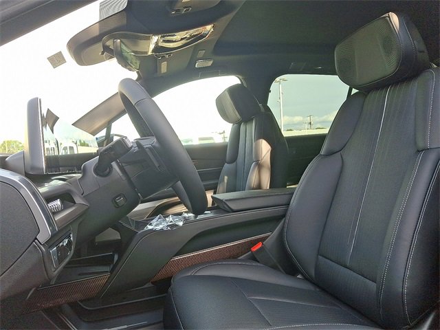 New 2026 Cadillac Vistiq Luxury image 11