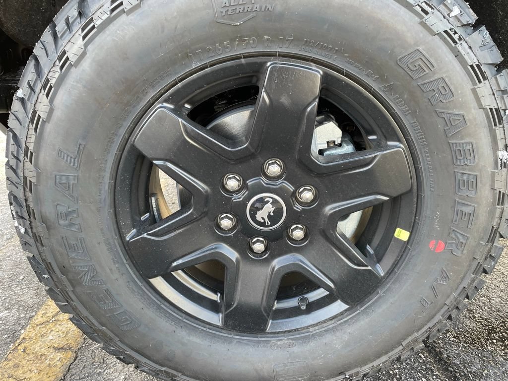 New 2025 Ford Bronco Big Bend w/ Black Diamond Package AWD/4WD image 7