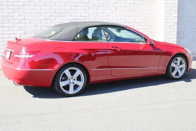 Used 2013 Mercedes-Benz E 350 Cabriolet image 2