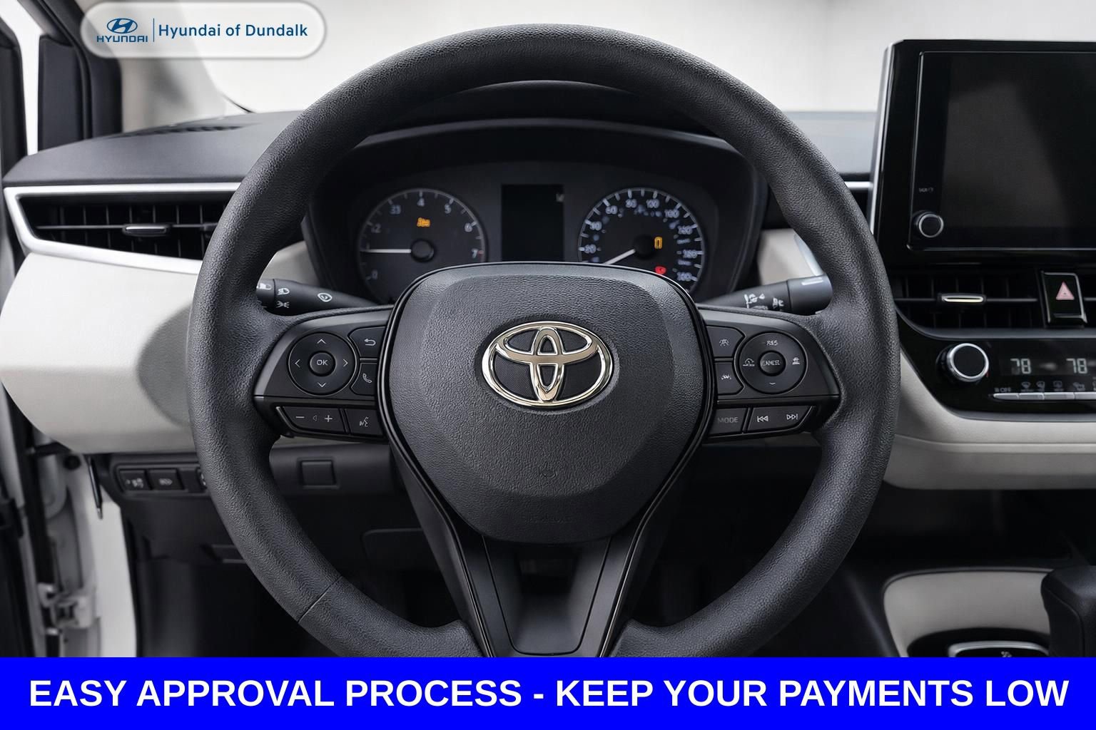 Used 2023 Toyota Corolla LE FWD image 11