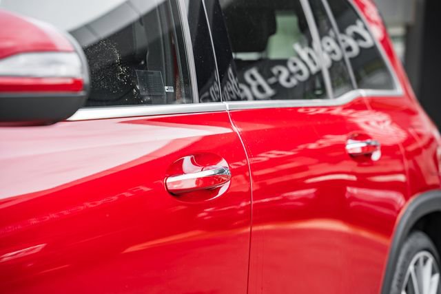 New 2026 Mercedes-Benz GLB 35 AMG 4MATIC image 18