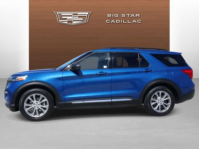 Used 2020 Ford Explorer XLT w/ Equipment Group 202A RWD image 2