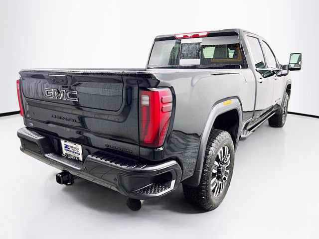 New 2026 GMC Sierra 3500 Denali Ultimate w/ LPO, Black Badging Package image 7
