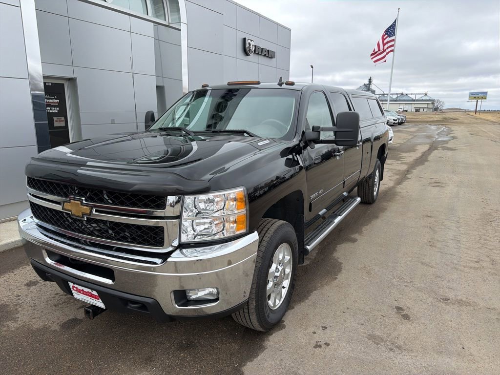 Used 2011 Chevrolet Silverado 3500 LTZ w/ Suspension Package, Off-Road AWD/4WD image 2