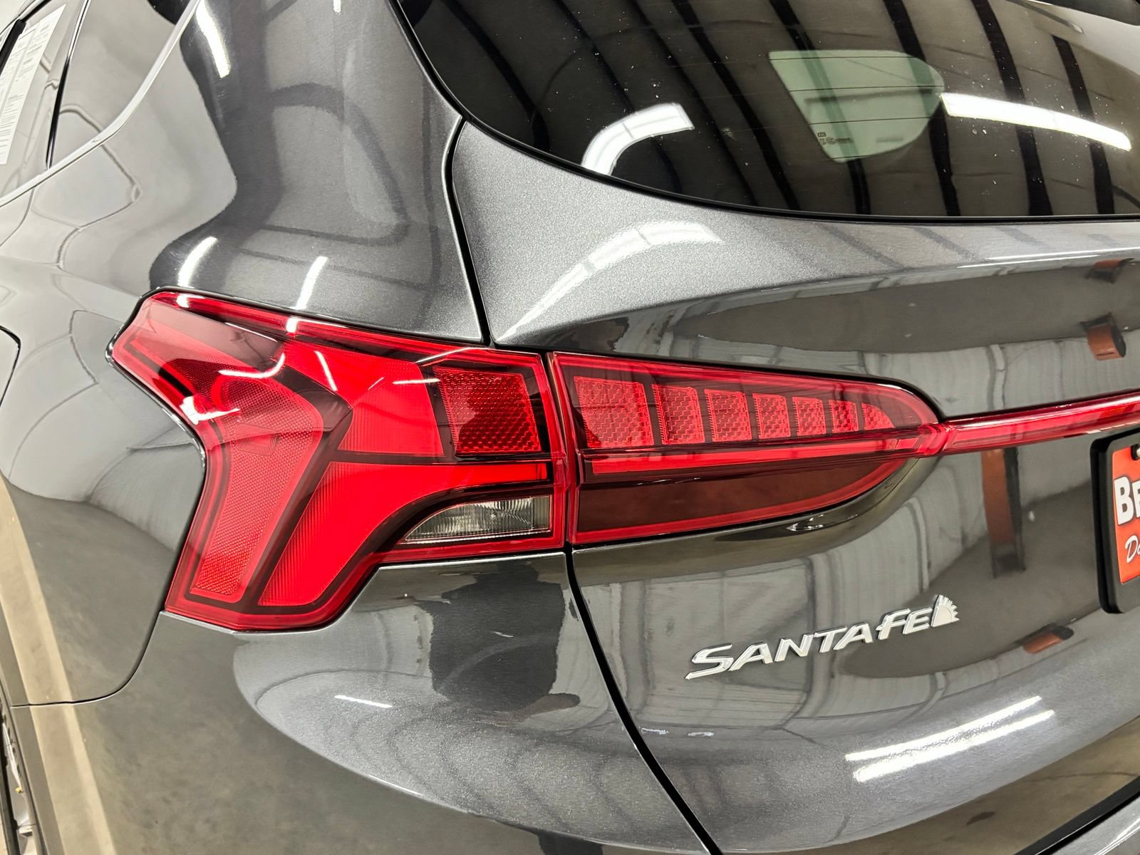 Certified 2023 Hyundai Santa Fe SEL w/ Premium Package AWD/4WD image 7