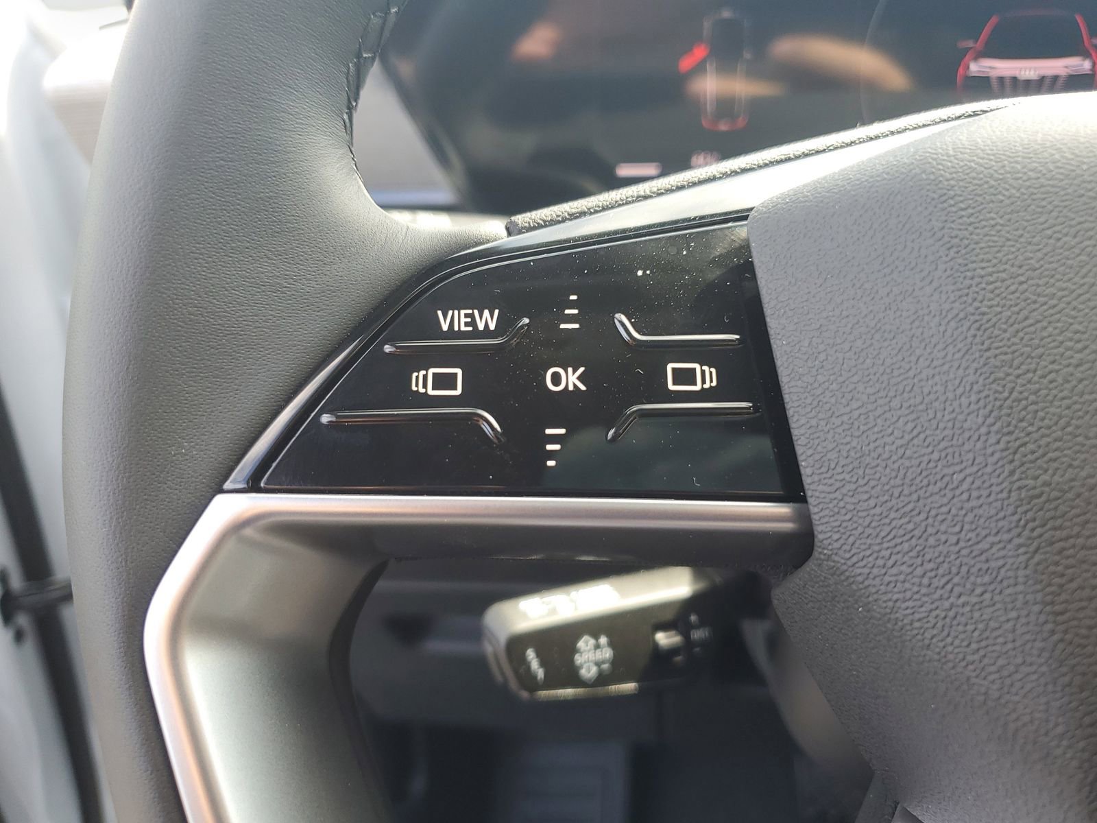 New 2025 Audi Q6 e-tron Premium AWD/4WD image 29