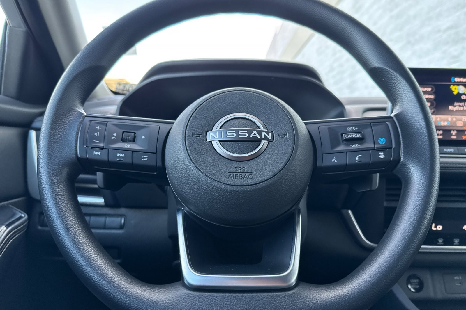 Certified 2024 Nissan Rogue SV image 26