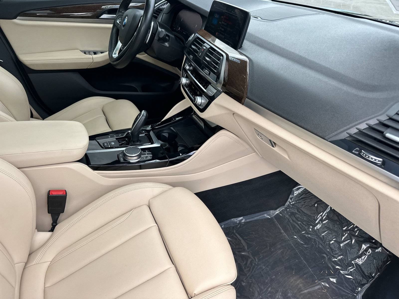 Used 2021 BMW X4 xDrive30i AWD/4WD image 16