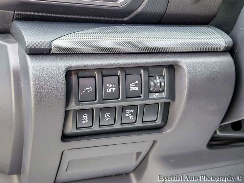 Used 2021 Subaru Forester Limited AWD/4WD image 15