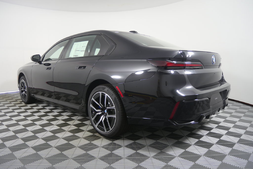 New 2026 BMW i7 xDrive60 AWD/4WD image 6