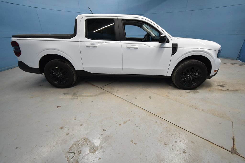 Used 2024 Ford Maverick Lariat w/ Black Appearance Package AWD/4WD image 36