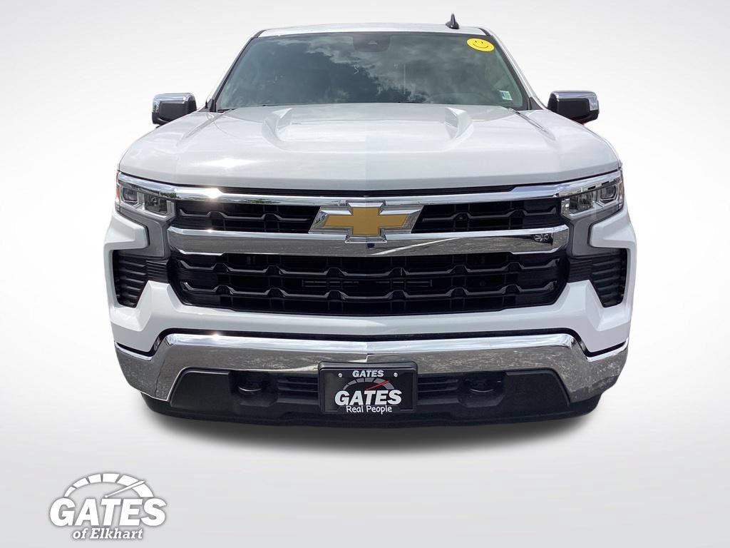 Used 2026 Chevrolet Silverado 1500 LT AWD/4WD image 2