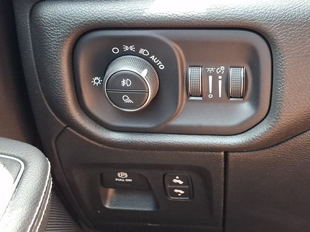 Certified 2023 RAM 1500 Laramie AWD/4WD image 30