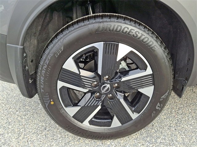 New 2026 Nissan Kicks SV w/ Cold Weather Package image 8