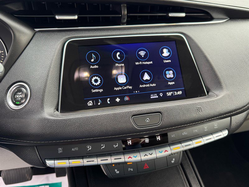 Used 2019 Cadillac XT4 Luxury w/ Cold Weather Package image 15