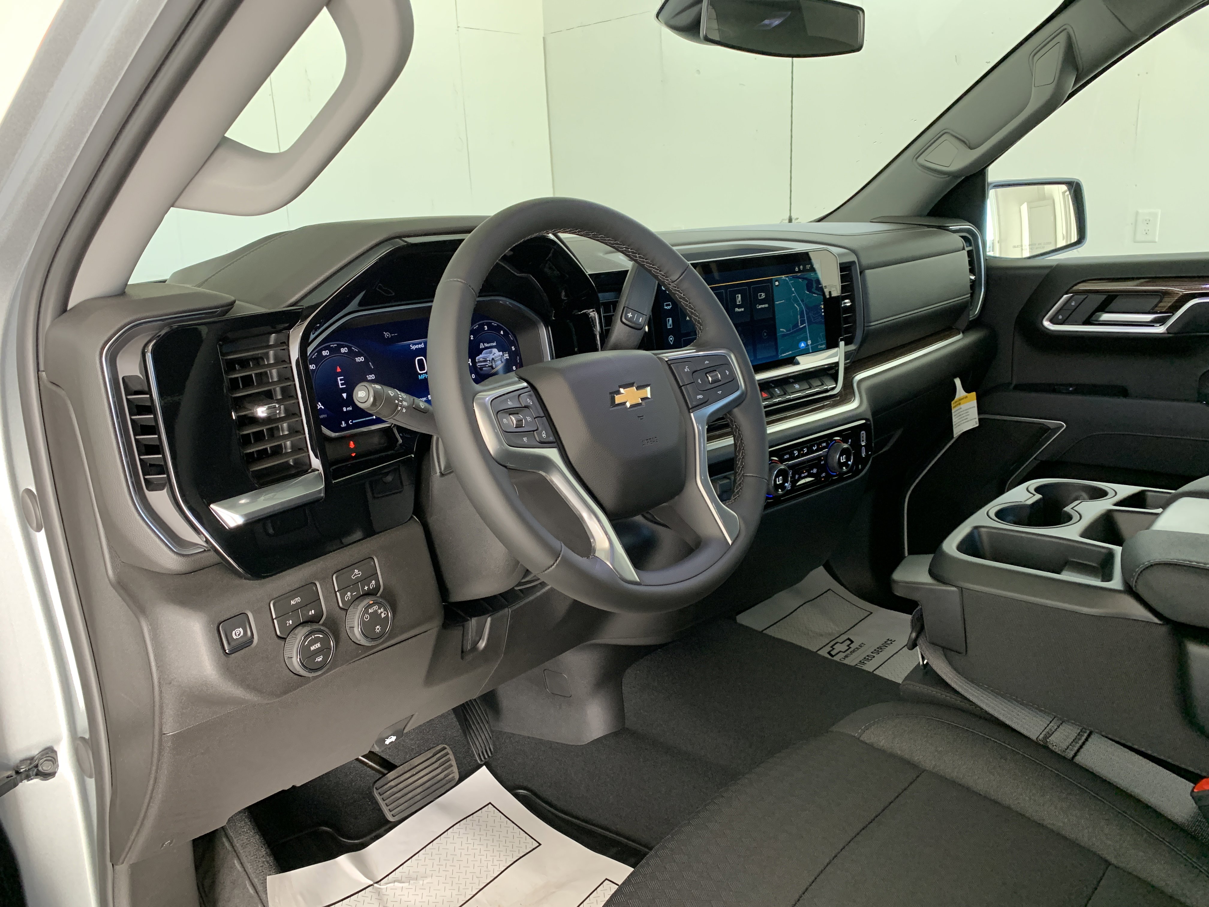 New 2026 Chevrolet Silverado 1500 LT image 14