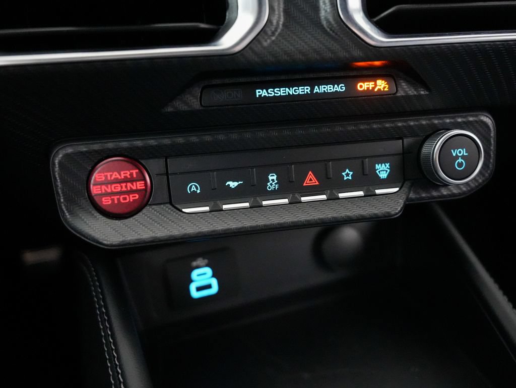 Used 2025 Ford Mustang GT Premium RWD image 19