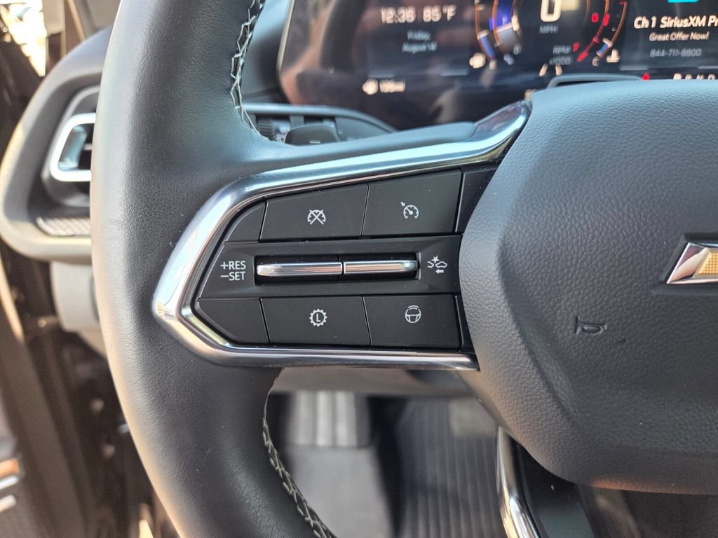 Used 2026 Chevrolet Traverse High Country w/ LPO, Floor Liner Package FWD image 33