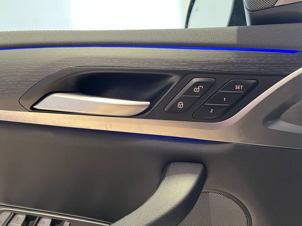 Used 2024 BMW X3 M40i w/ Premium Package image 18