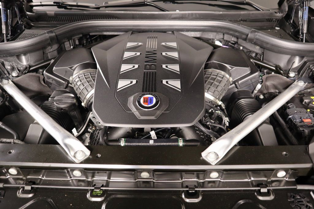 New 2026 BMW ALPINA XB7 image 23