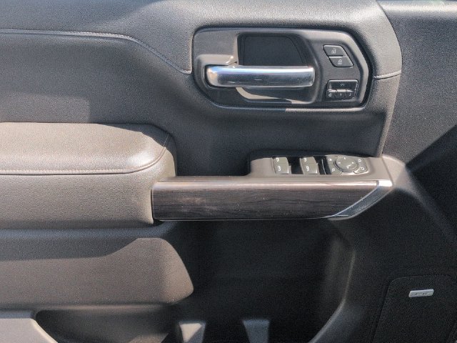 Used 2020 Chevrolet Silverado 1500 LTZ AWD/4WD image 27