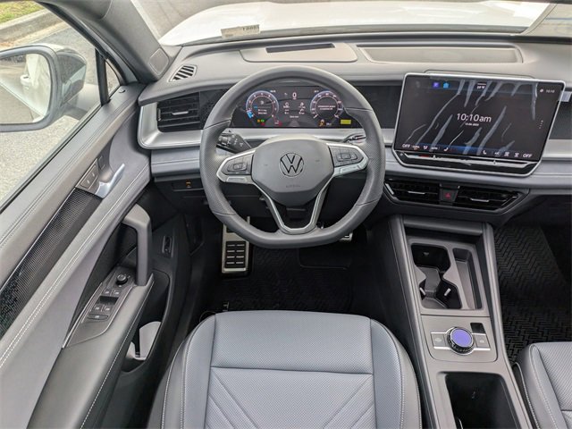 New 2026 Volkswagen Tiguan SE R-Line image 18