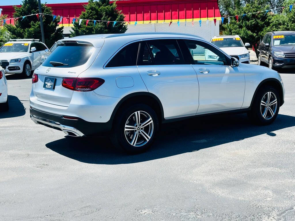 Used 2020 Mercedes-Benz GLC 300 4MATIC image 7