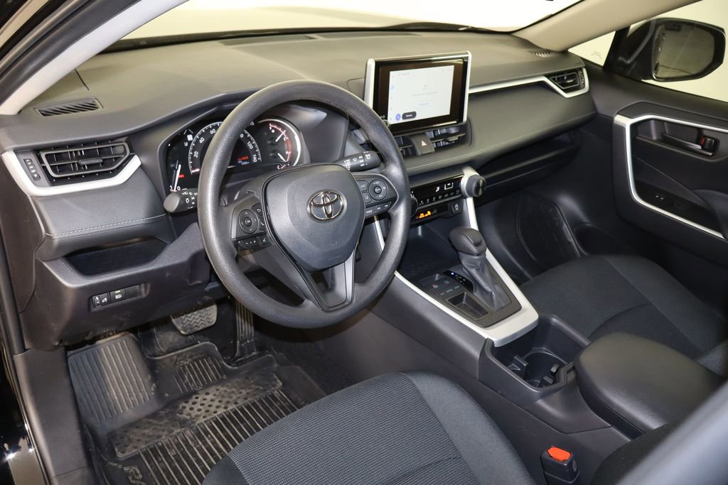 Used 2025 Toyota RAV4 LE FWD image 24