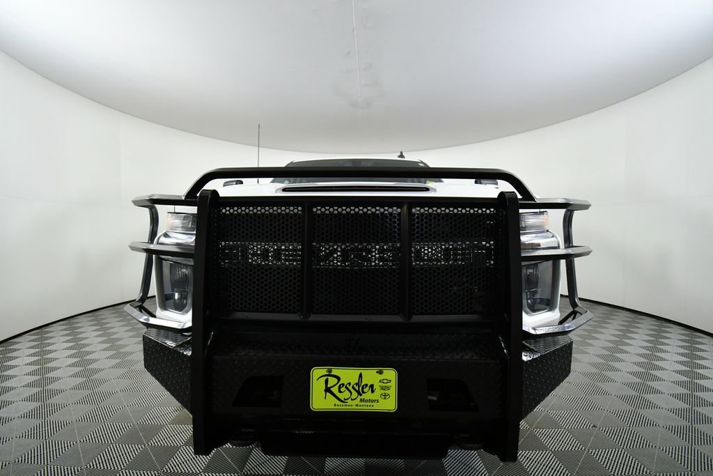 Used 2021 Chevrolet Silverado 3500 LT AWD/4WD image 7