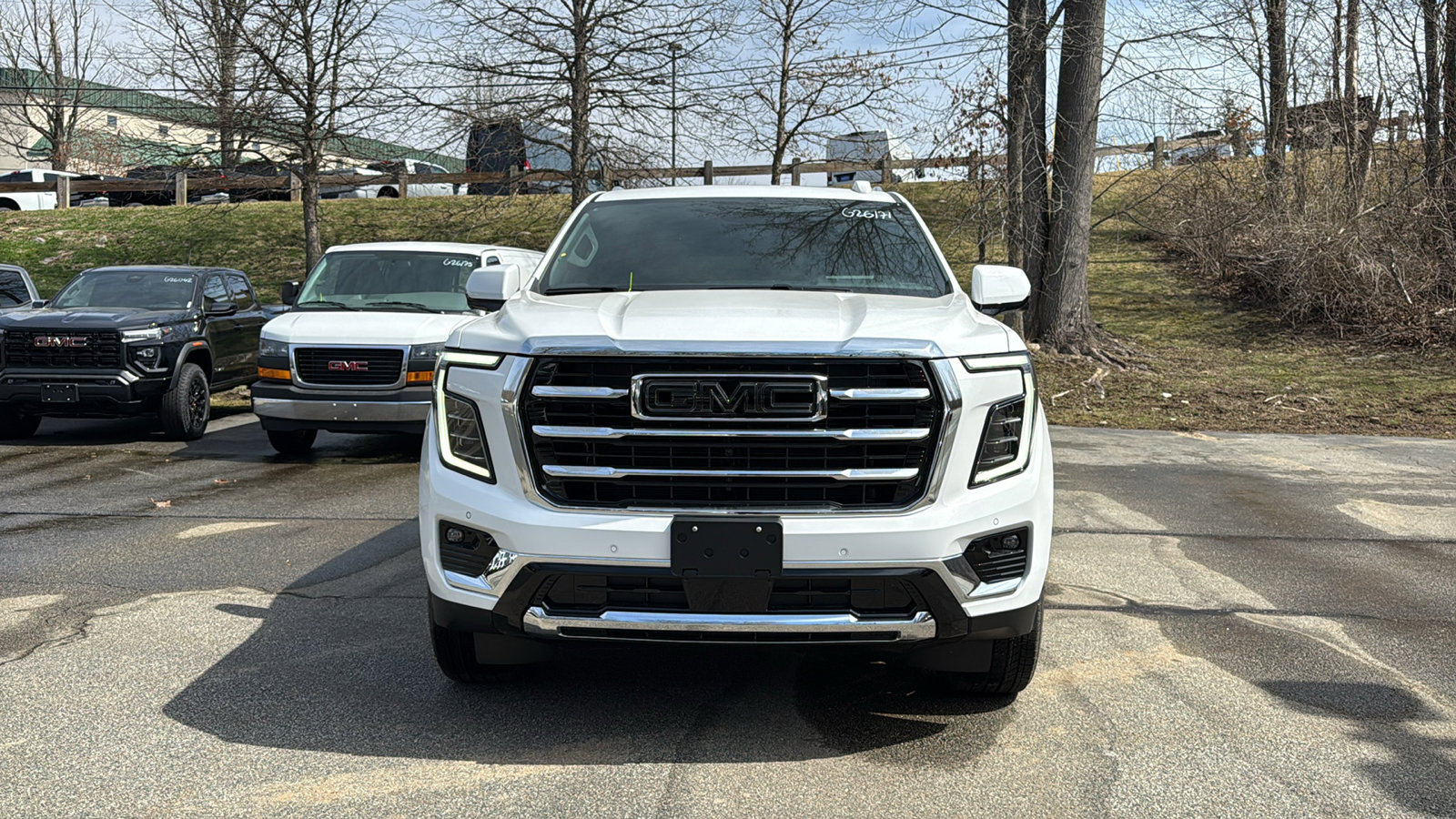 New 2026 GMC Yukon Elevation image 3