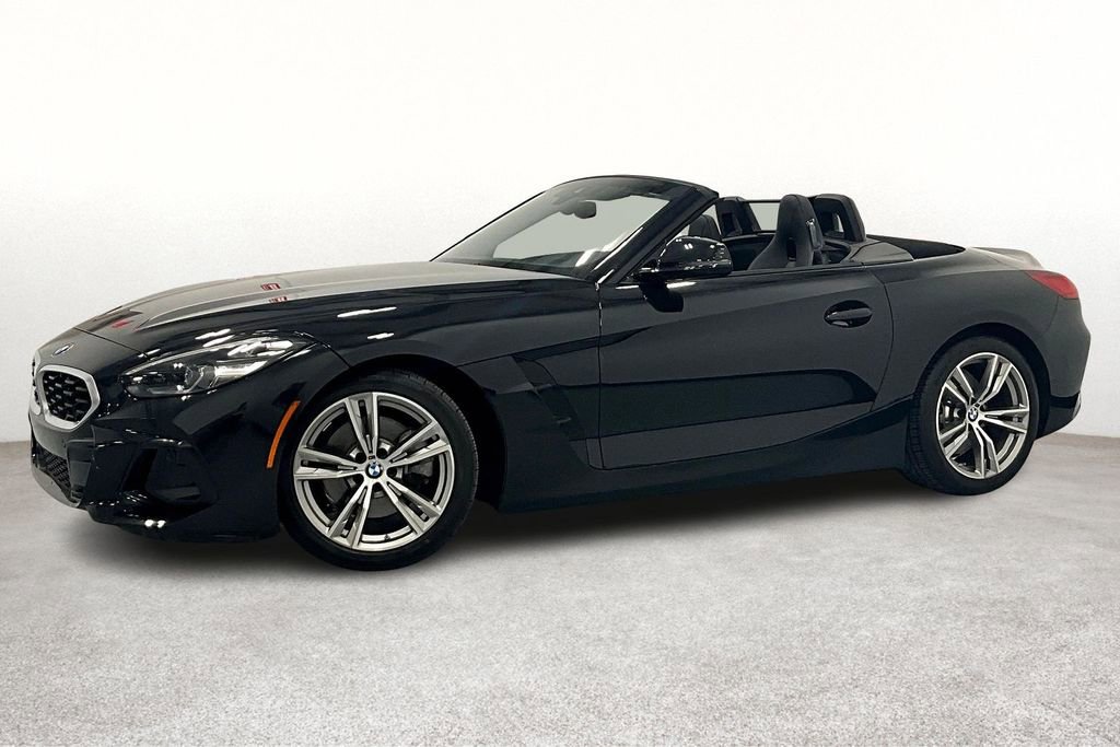 Certified 2025 BMW Z4 sDrive30i image 14