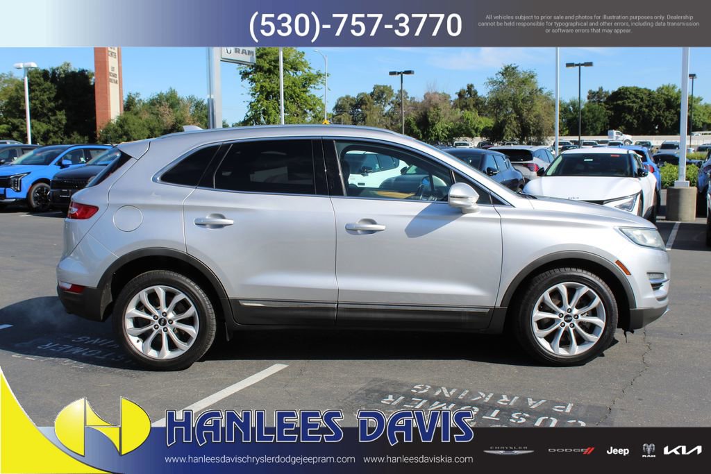 Used 2016 Lincoln MKC Select w/ Select Plus Package FWD image 6