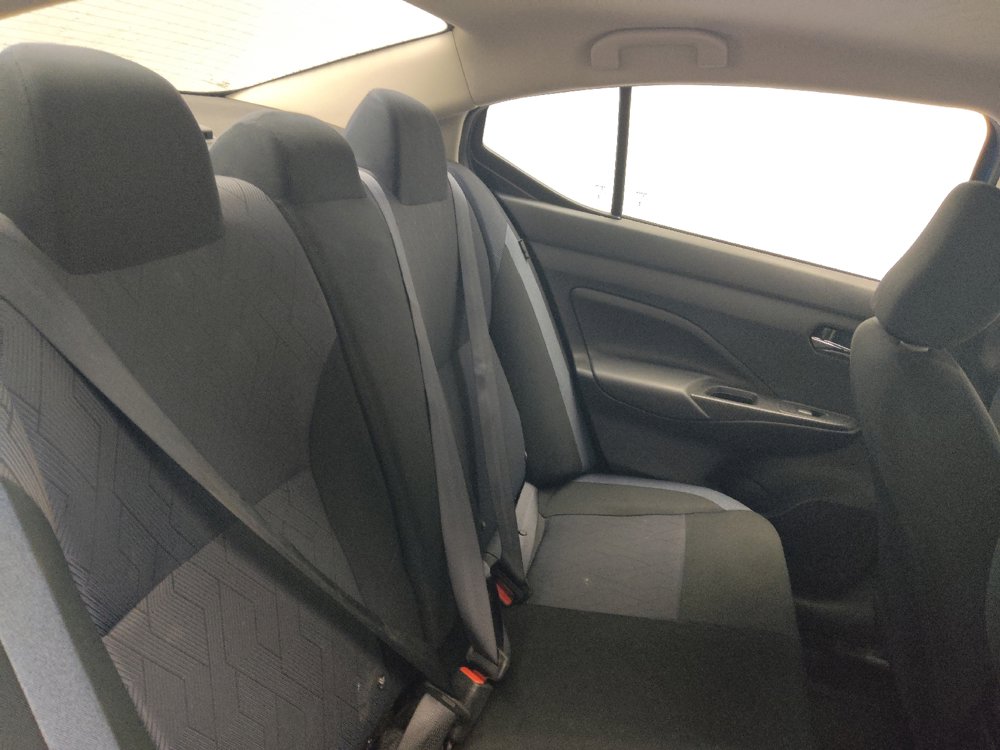 Used 2024 Nissan Versa SV FWD image 19