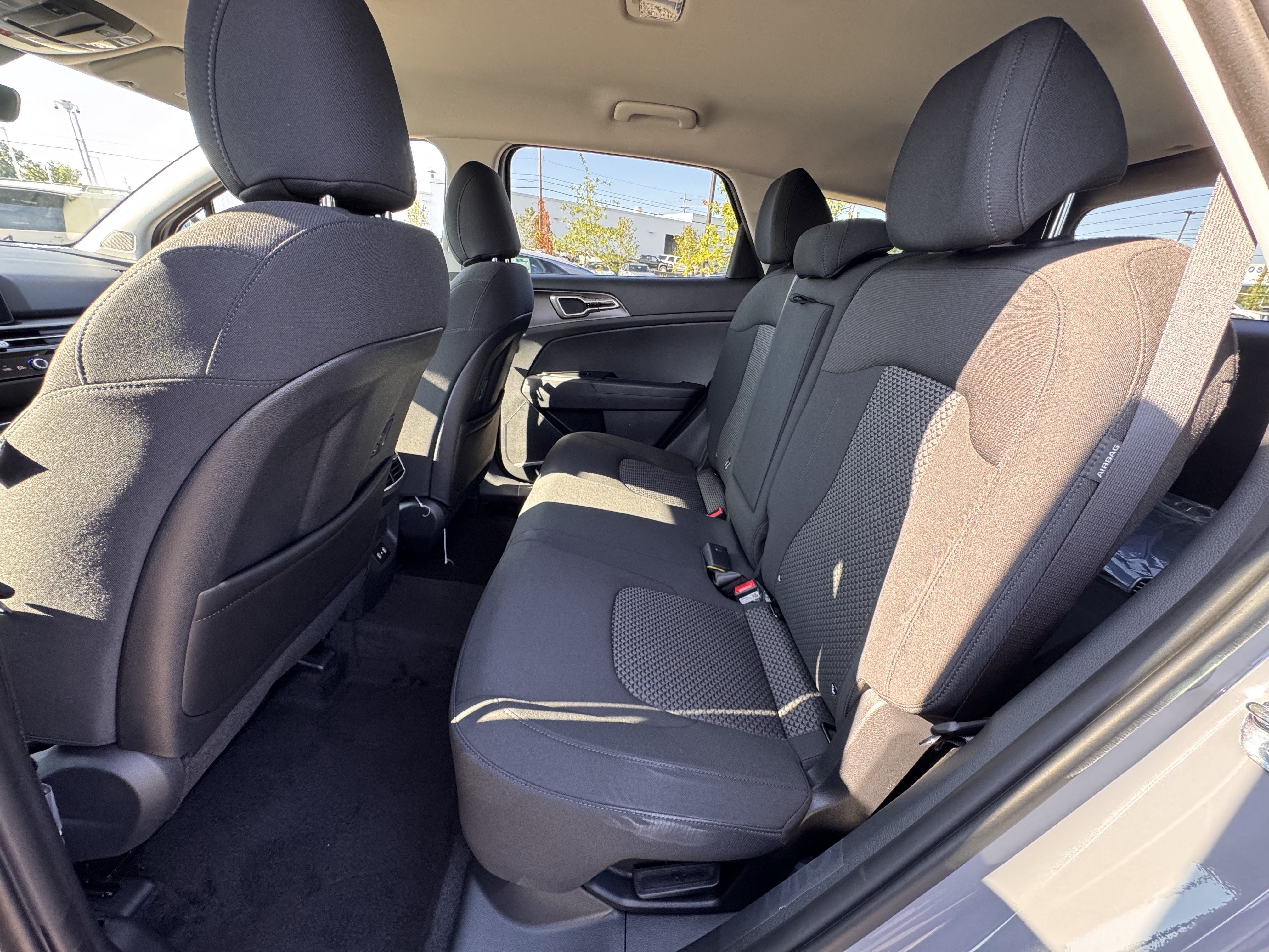 New 2027 Kia Sportage S AWD/4WD image 14