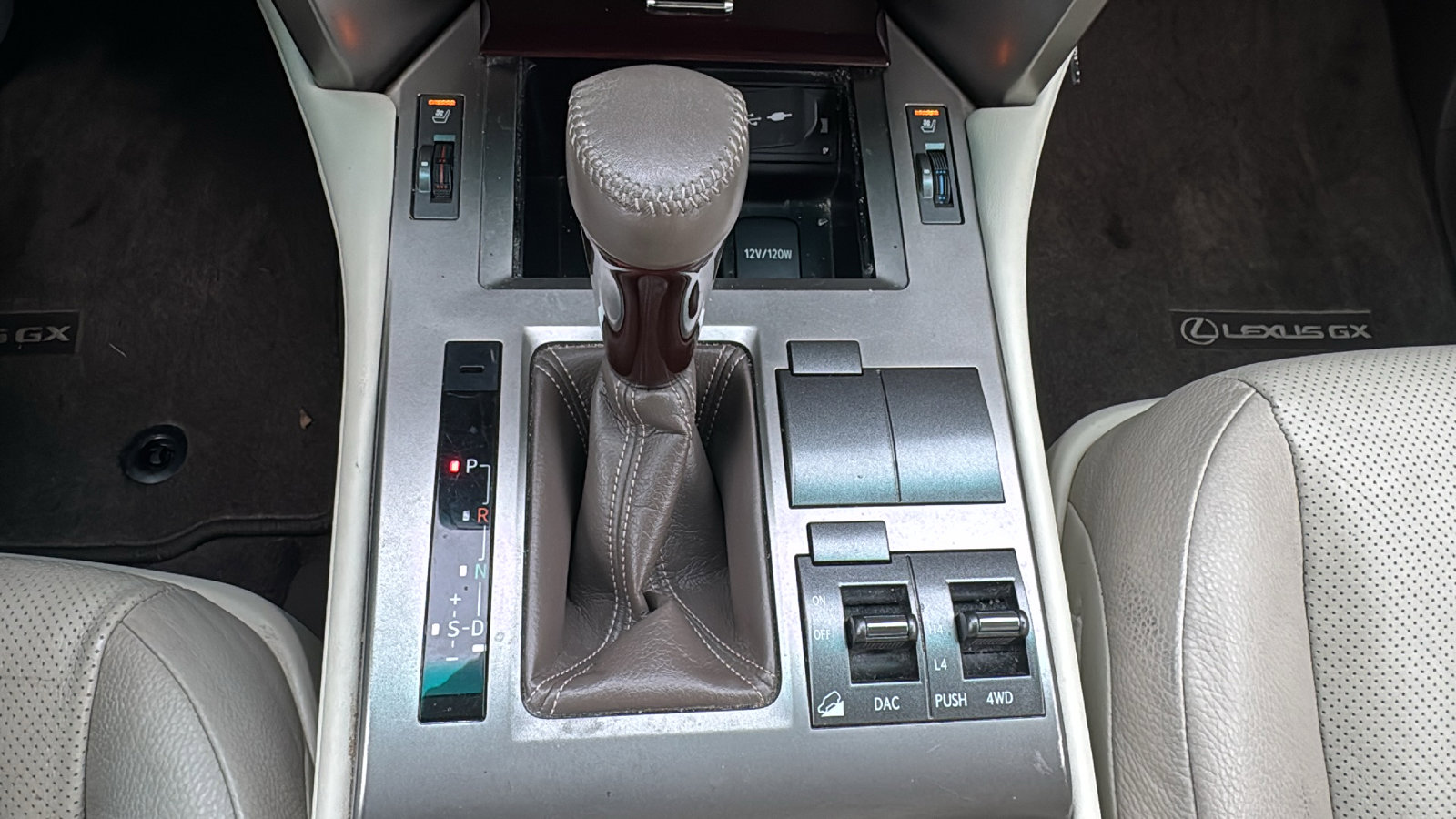 Used 2018 Lexus GX 460 460 image 18