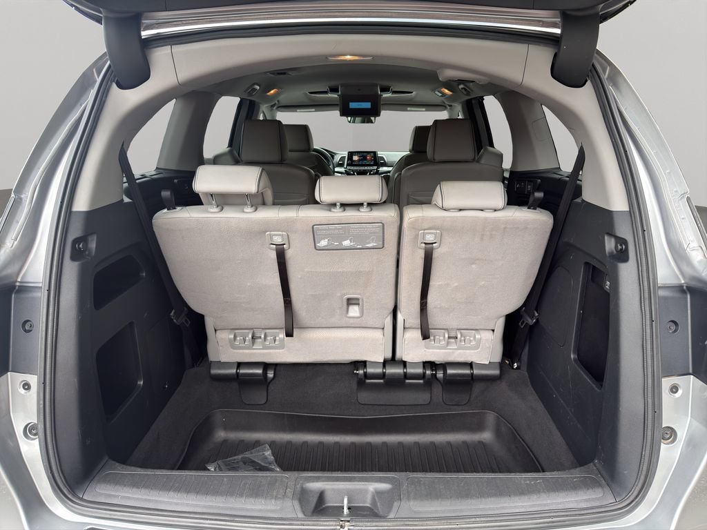 Used 2023 Honda Odyssey Elite image 9