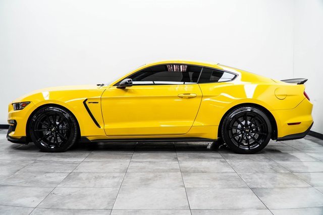 Used 2017 Ford Mustang Shelby GT350 w/ Electronics Package image 8