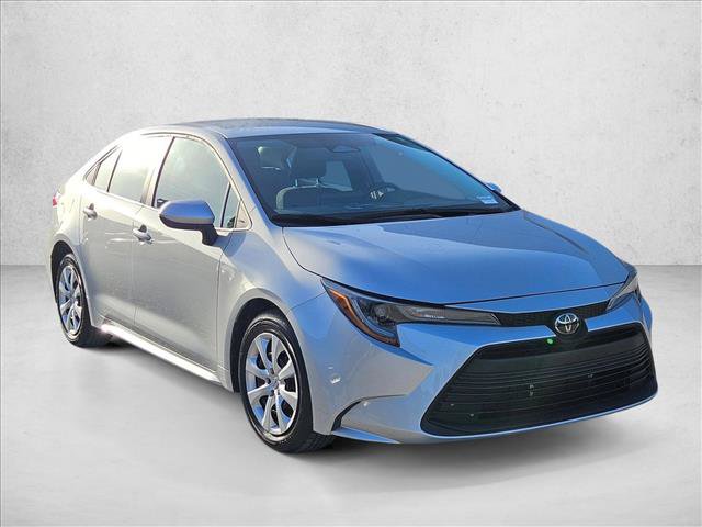Used 2024 Toyota Corolla LE FWD video 3