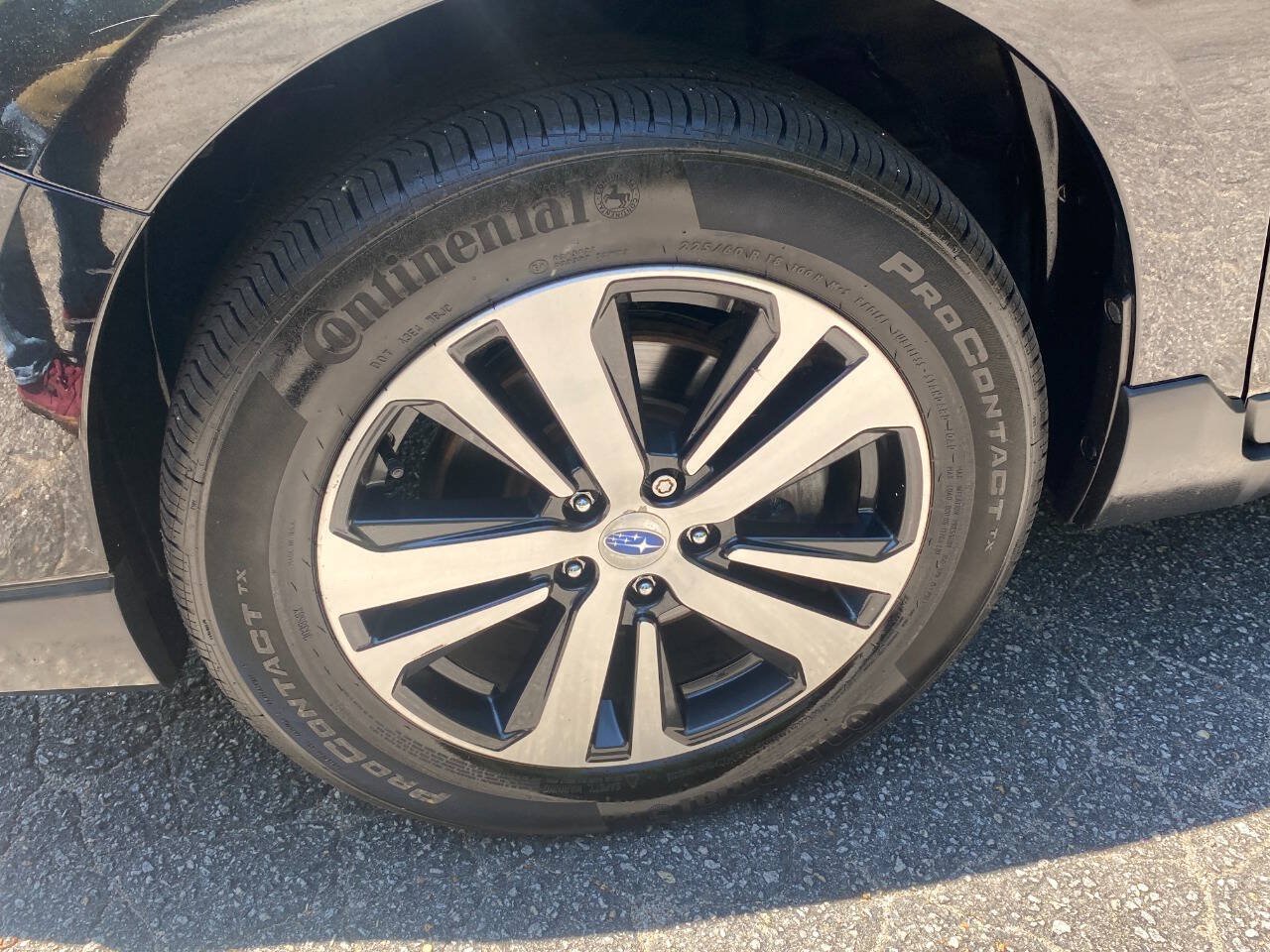 Used 2019 Subaru Outback 2.5i Limited AWD/4WD image 9