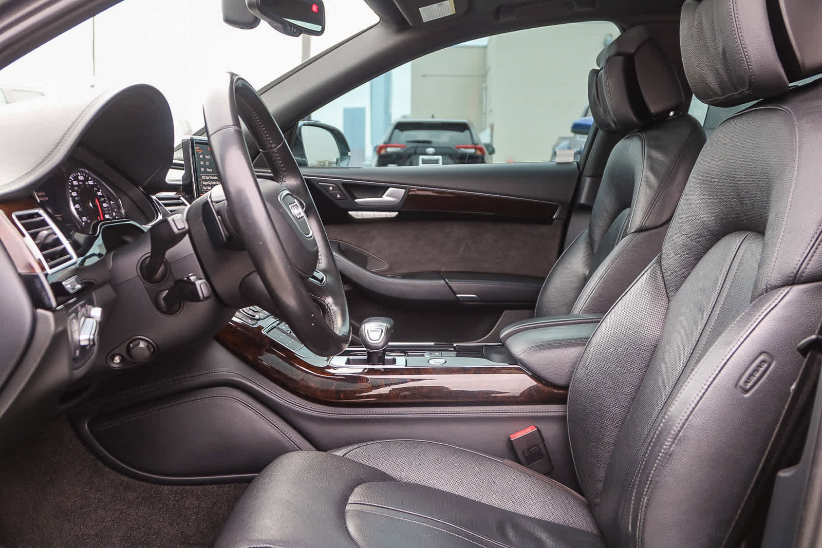 Used 2017 Audi A8 L 3.0T w/ Executive Package image 18