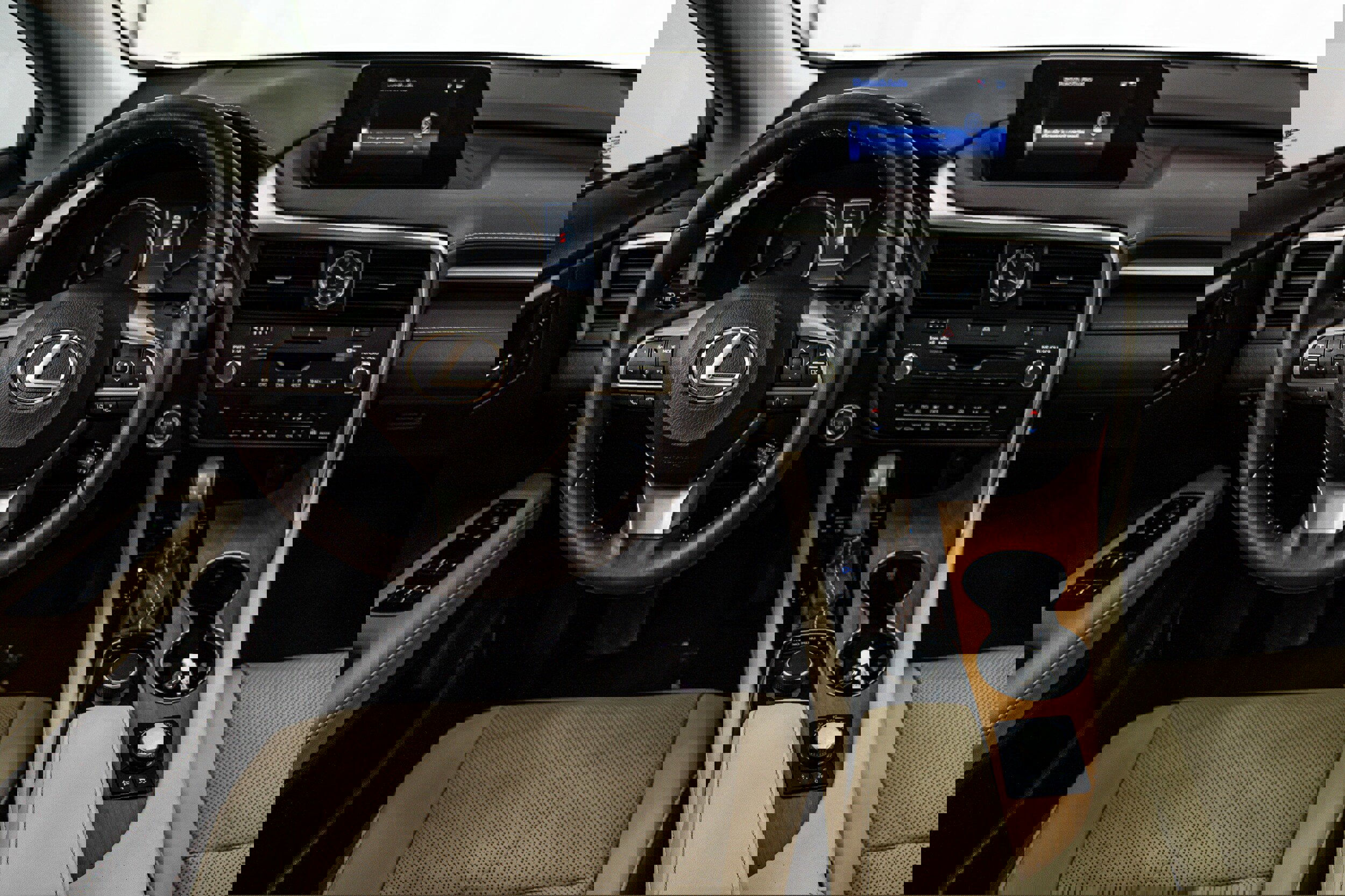 Used 2017 Lexus RX 350 AWD w/ Premium Package image 16