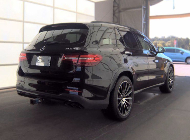 Used 2018 Mercedes-Benz GLC 43 AMG 4MATIC image 2