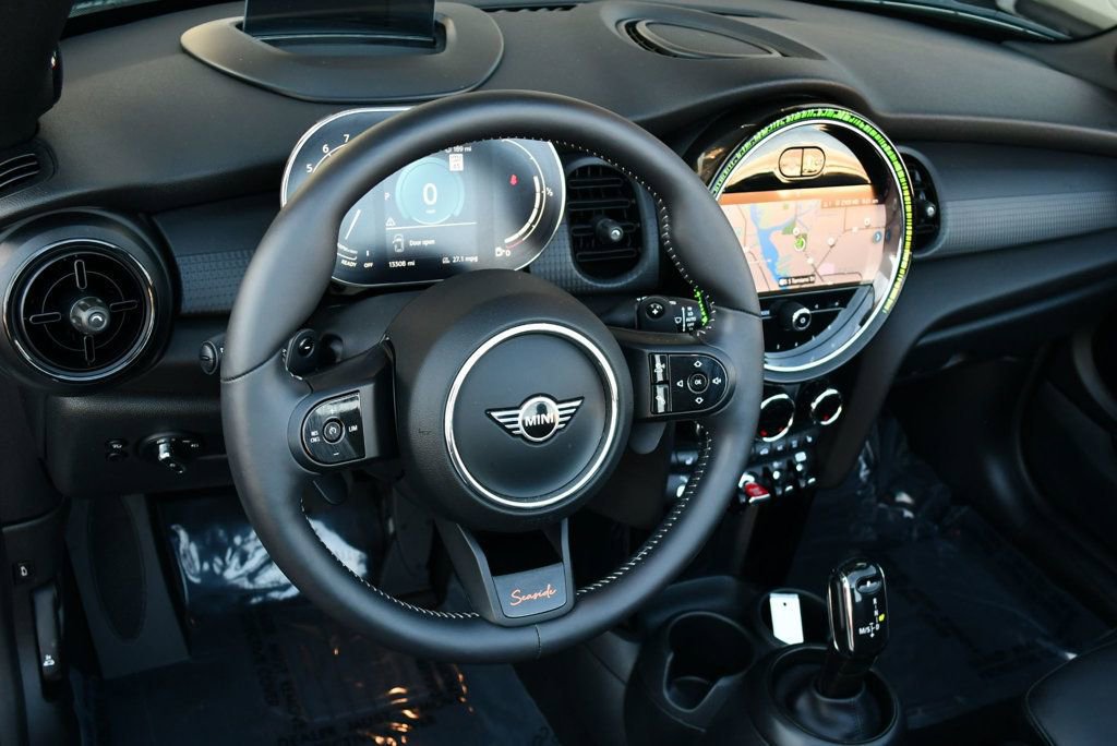 Used 2024 MINI Cooper S w/ Seaside Edition image 12