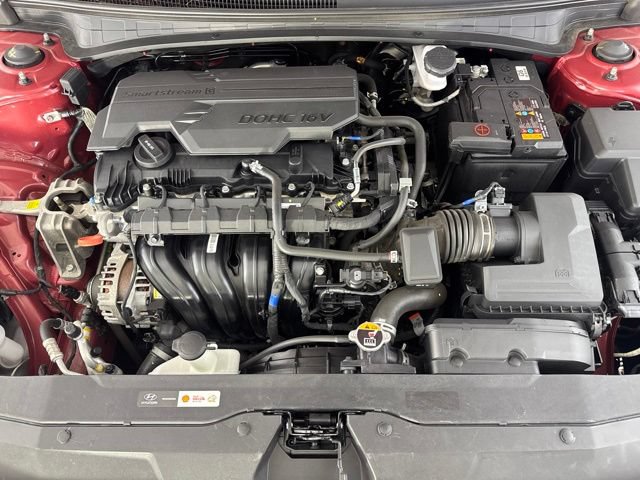 Used 2023 Hyundai Elantra SEL w/ Winter Weather Package FWD image 17