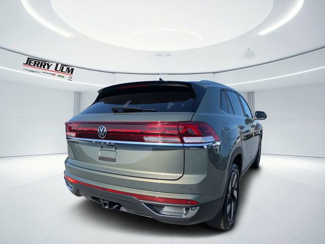 Used 2026 Volkswagen Atlas Cross Sport SE FWD image 3