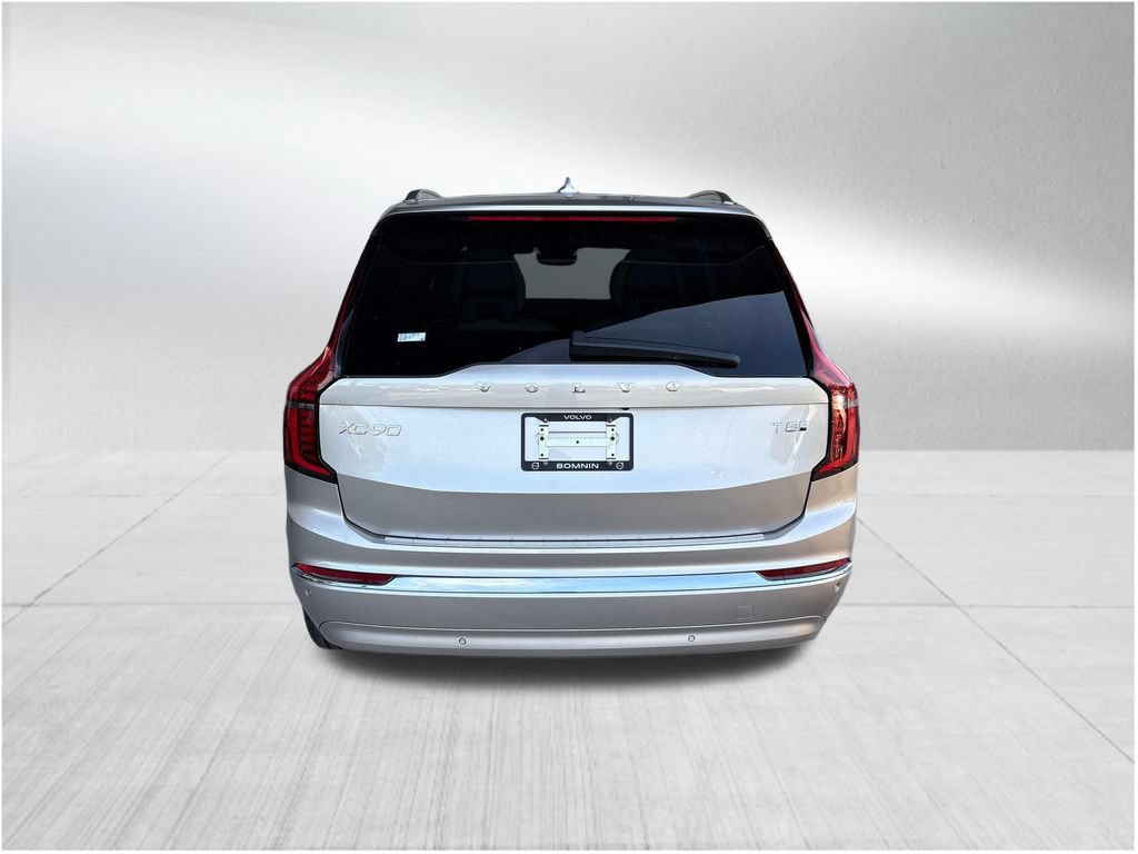 New 2026 Volvo XC90 T8 Plus w/ Protection Package Premier AWD/4WD image 6