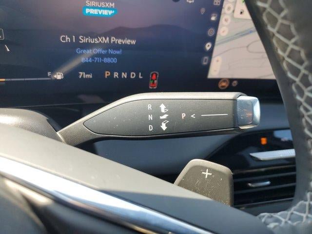 Used 2025 Buick Enclave Avenir FWD image 28