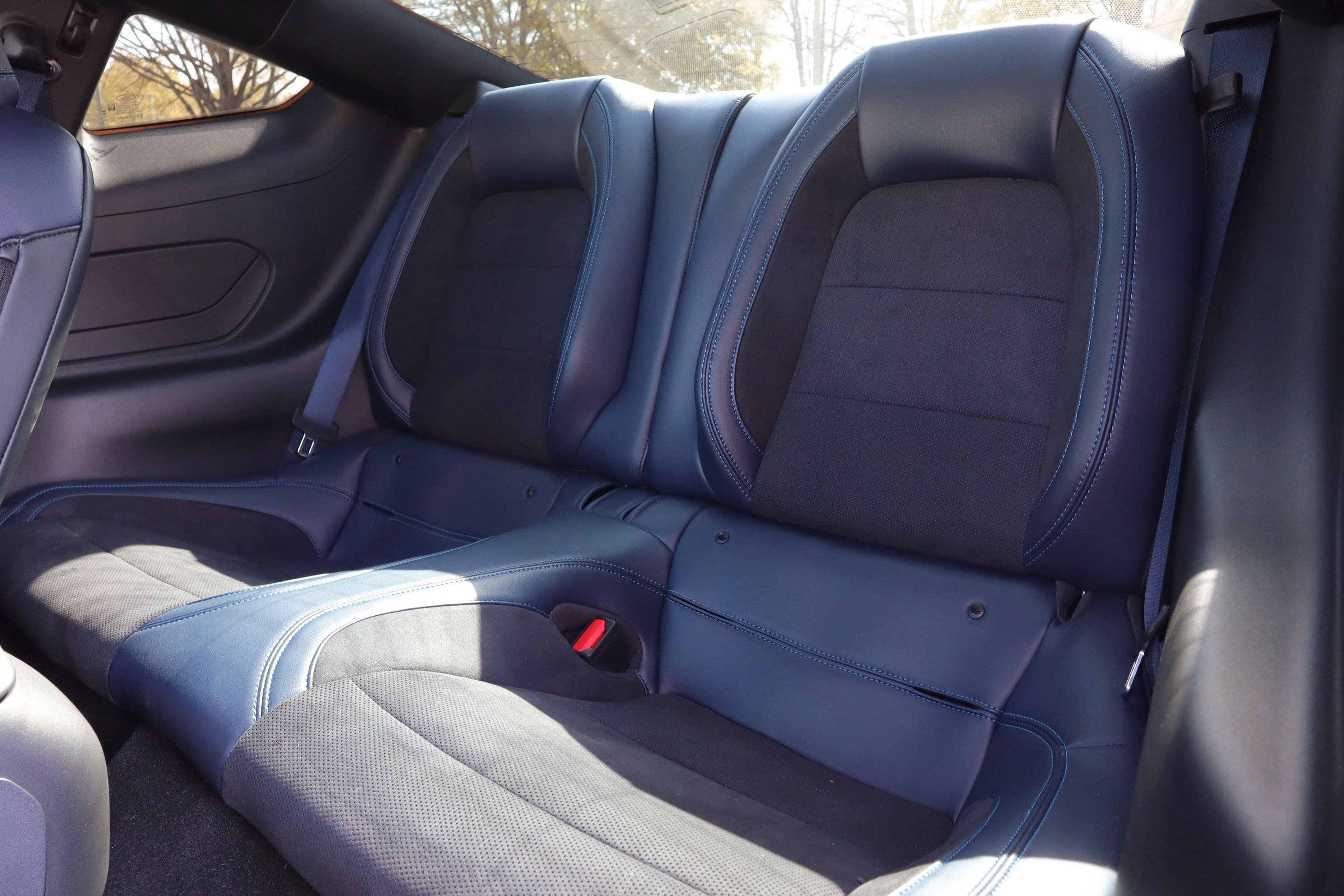 Used 2025 Ford Mustang Dark Horse image 9