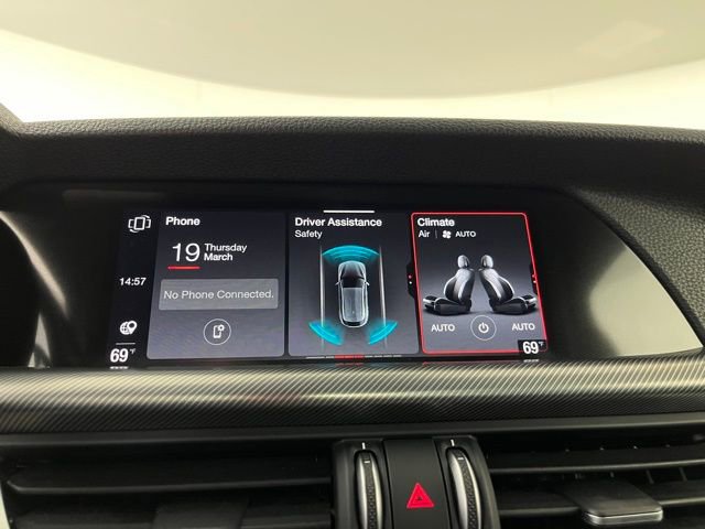 Used 2020 Alfa Romeo Stelvio Ti Sport w/ Quick Order Package 22S Sport image 26
